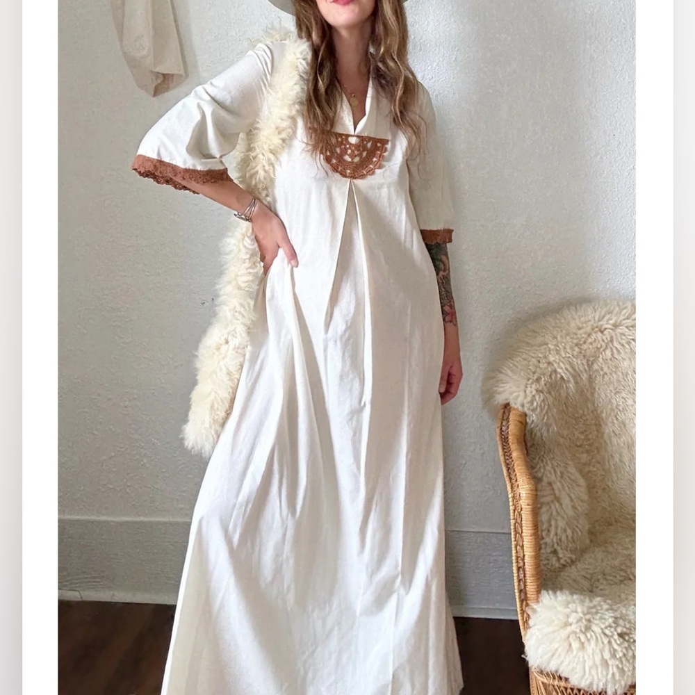 Vintage 1970s Caftan Maxi Dress with Brown Crochet Knit Cottagecore | Small - Picture 2 of 8